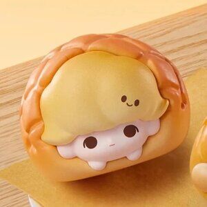POP MART Pop Bean Baked Bread Series - Dimoo